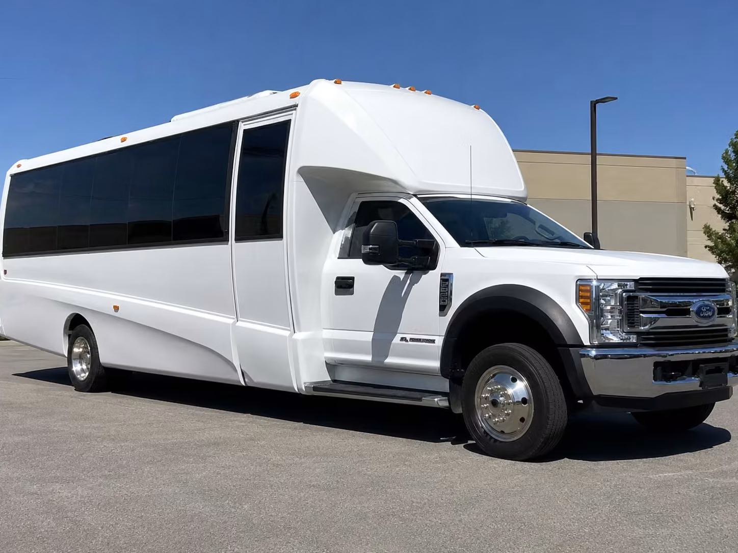 20 passenger minibus
