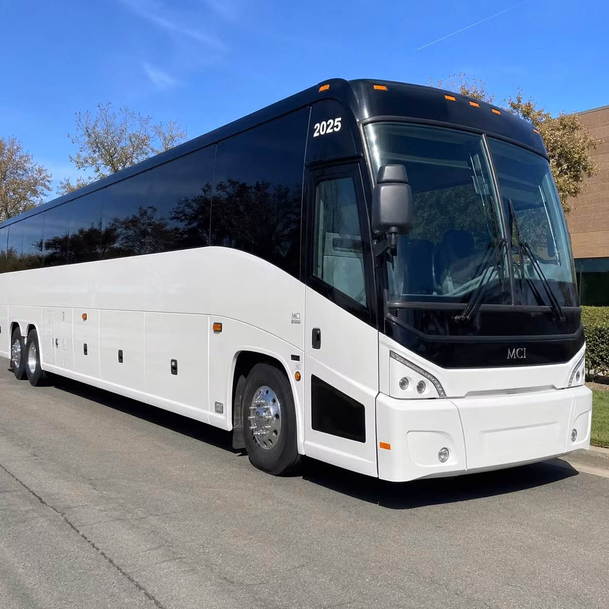 employee shuttle services that keep your virginia beach workforce moving